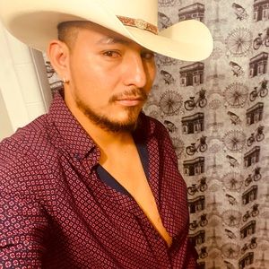 Meet your Posher, Jose